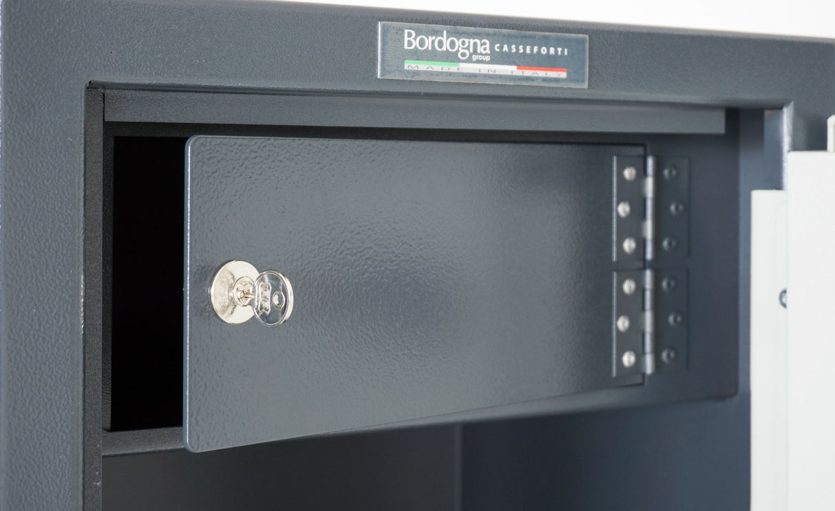 THORAX PF 8/E – Armadio porta fucili elettronico 8 posti